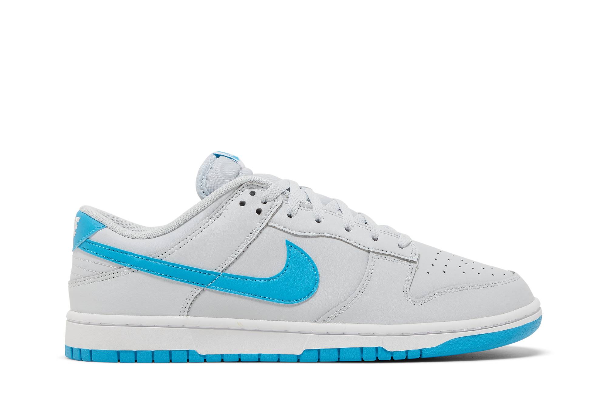 NIKE DUNK LOW ‘LIGHT BONE BLUE’