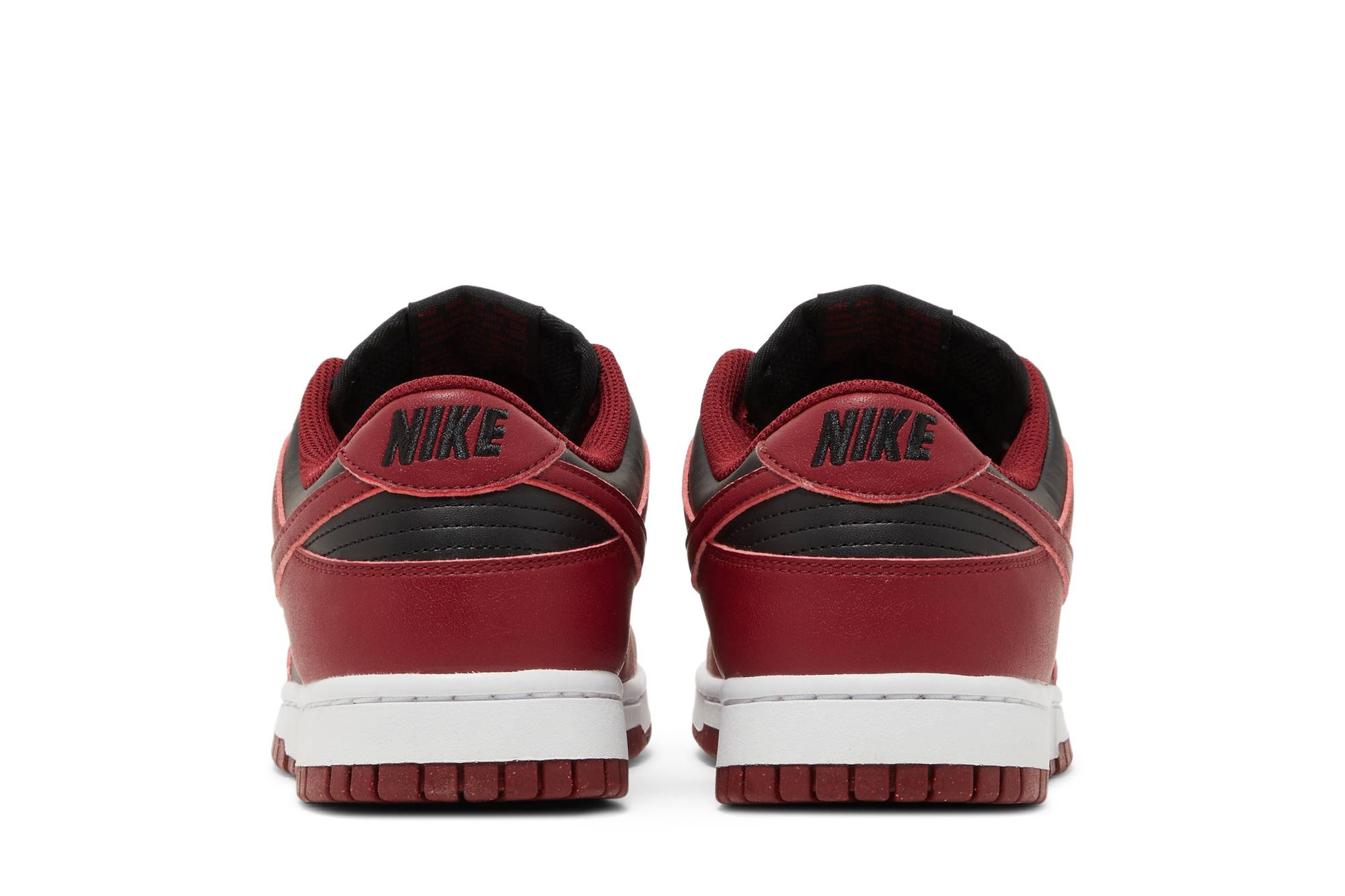 NIKE DUNK LOW ‘TEAM RED BLACK’