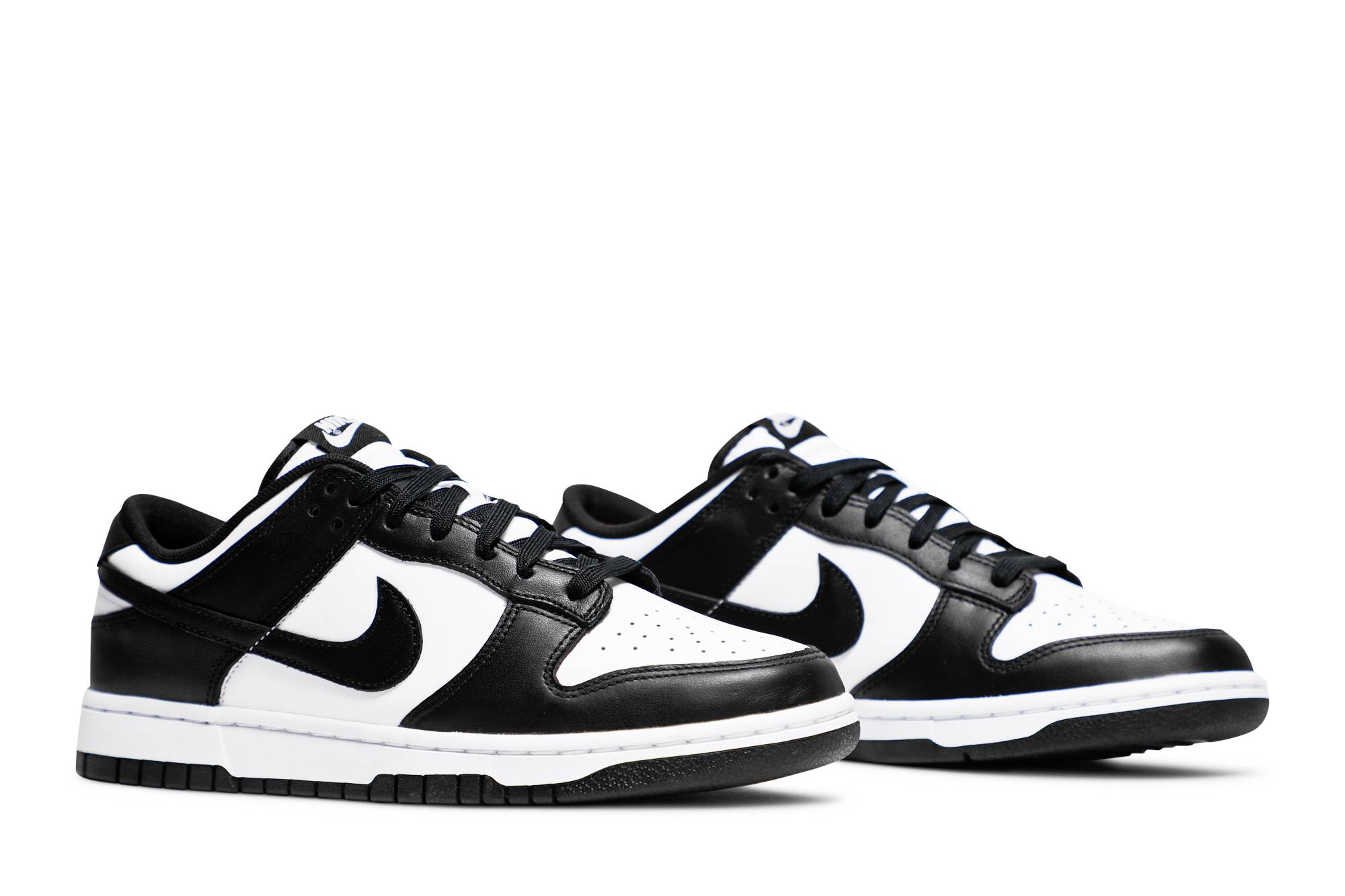 NIKE DUNK ‘BLACK WHITE PANDA’