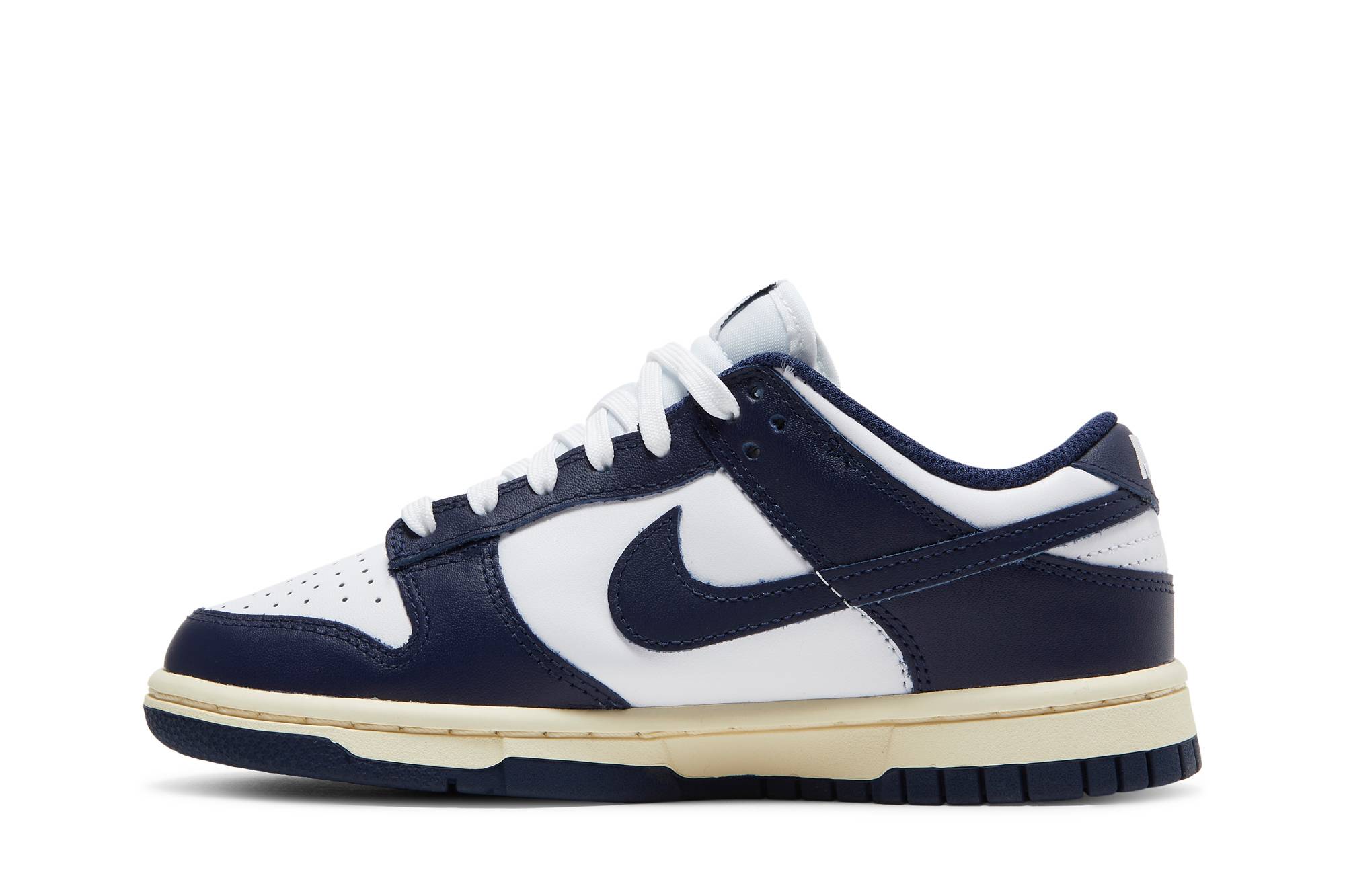 Nike Dunk Low ‘Vintage Navy’